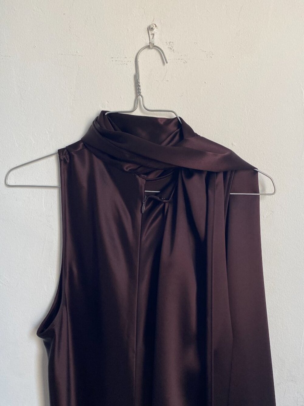 Never-Worn Reiss Satin Cape Maxi Dress in Burgundy Perfect for Fall Wedding - Picture 9 of 15